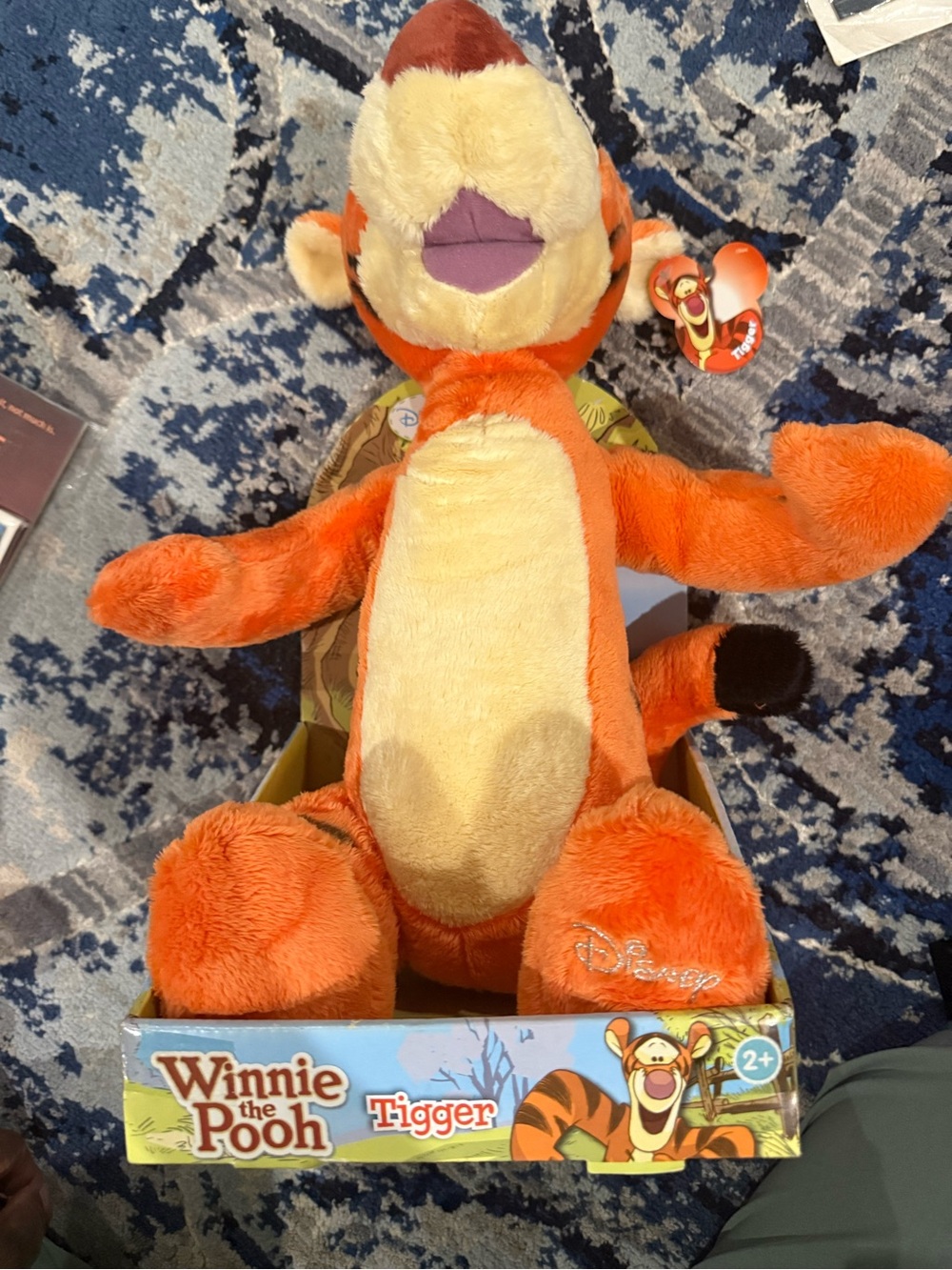 Disney Winnie the Pooh: Tigger sitting Plush Stuffed Toy Tiger - Just Play new